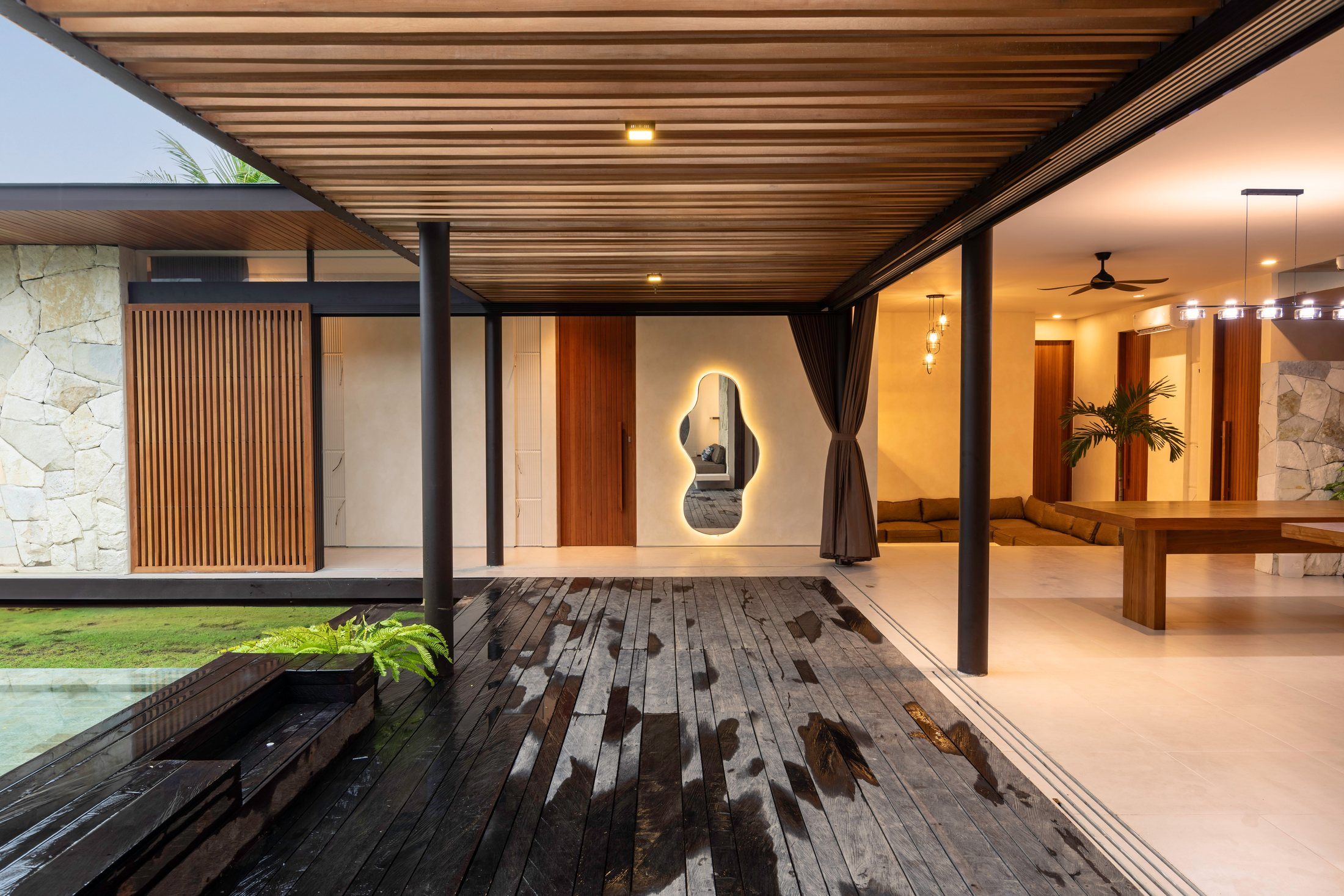 Batuan Villa portfolio image 17.