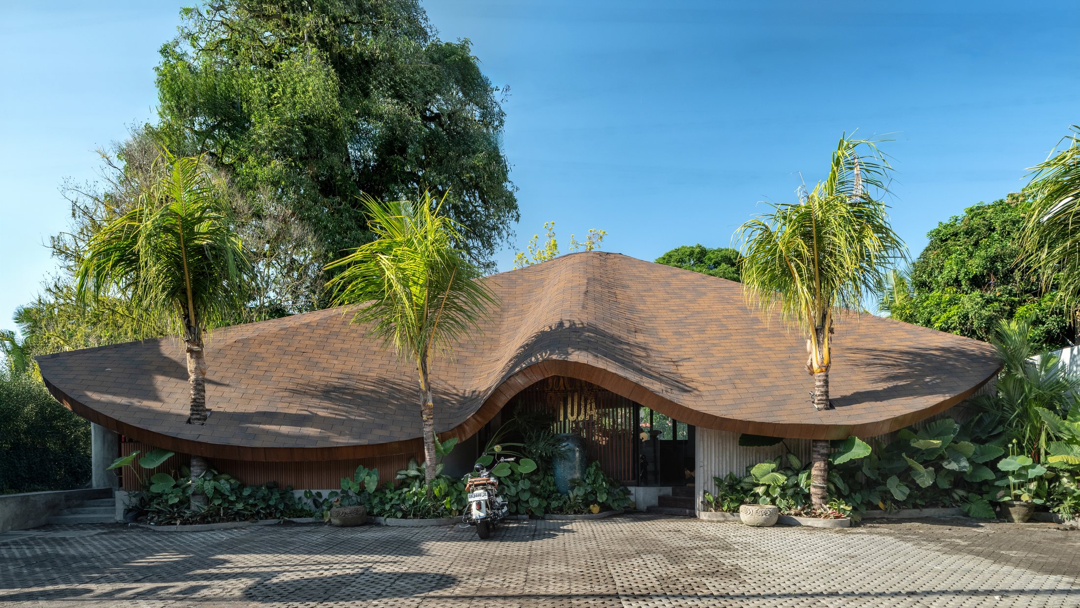 Sacra|Stuja Cafe and Resto portfolio image 1.